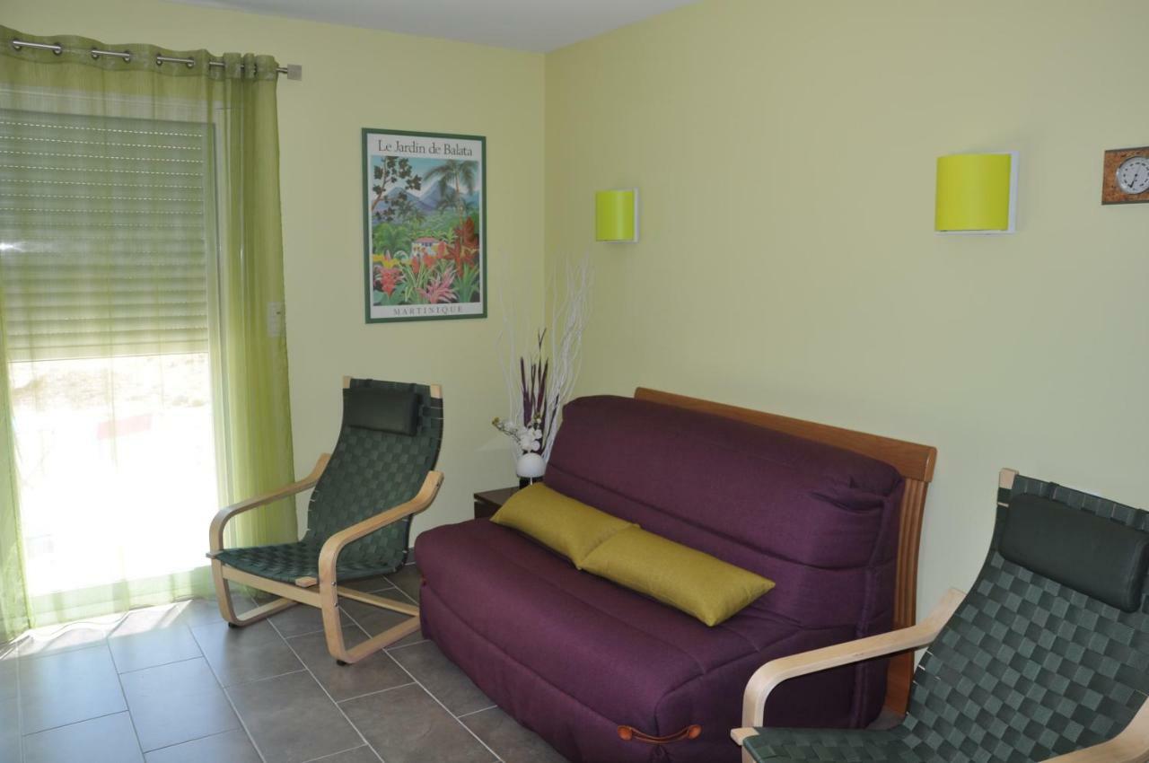 Apartamento Martichris Châteauneuf-de-Gadagne Exterior foto